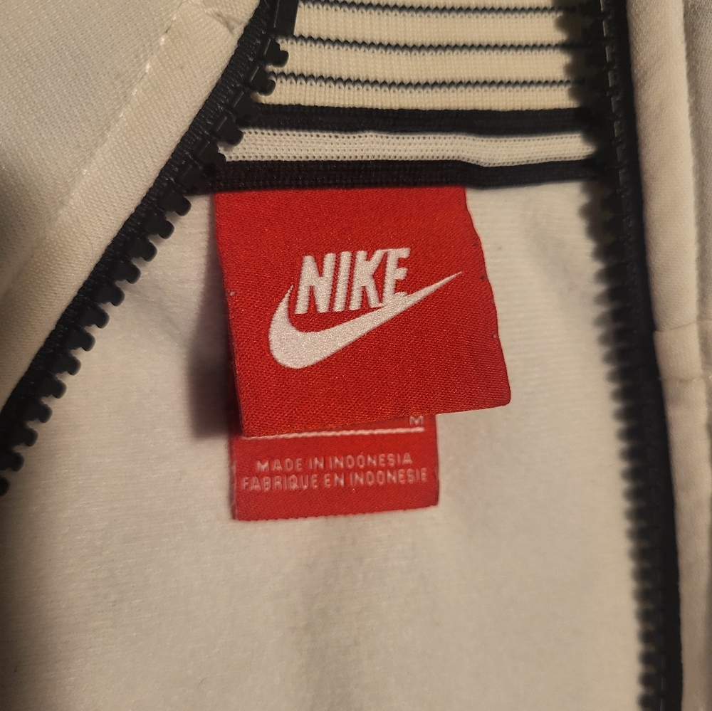 Nike Jacket - image 2